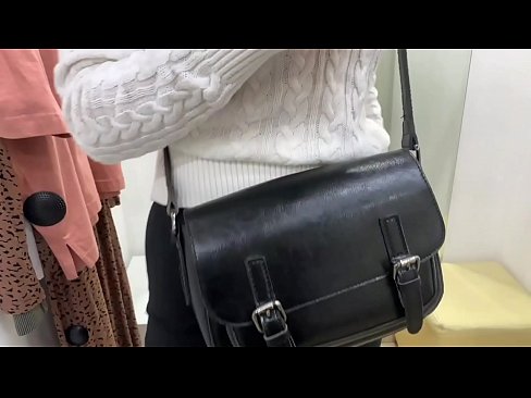 ❤️ Фитинг бөлмөсүндө жаш канчык FeralBerryди дилдо менен коомдук мастурбациялоо ❤ Силиктөө ky.extraclasswork.ru ﹏